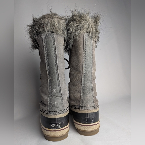 SOREL Women Winter Snow Boots Gray Suede Size 8 Faux Fur Lace Up Waterproof - Picture 4 of 10